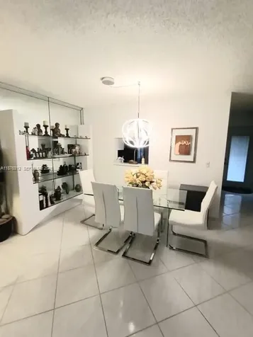 1025 SE 4th Avenue Dania Beach FL 33004