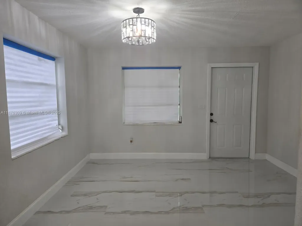 6400 Meade Street Hollywood FL 33024