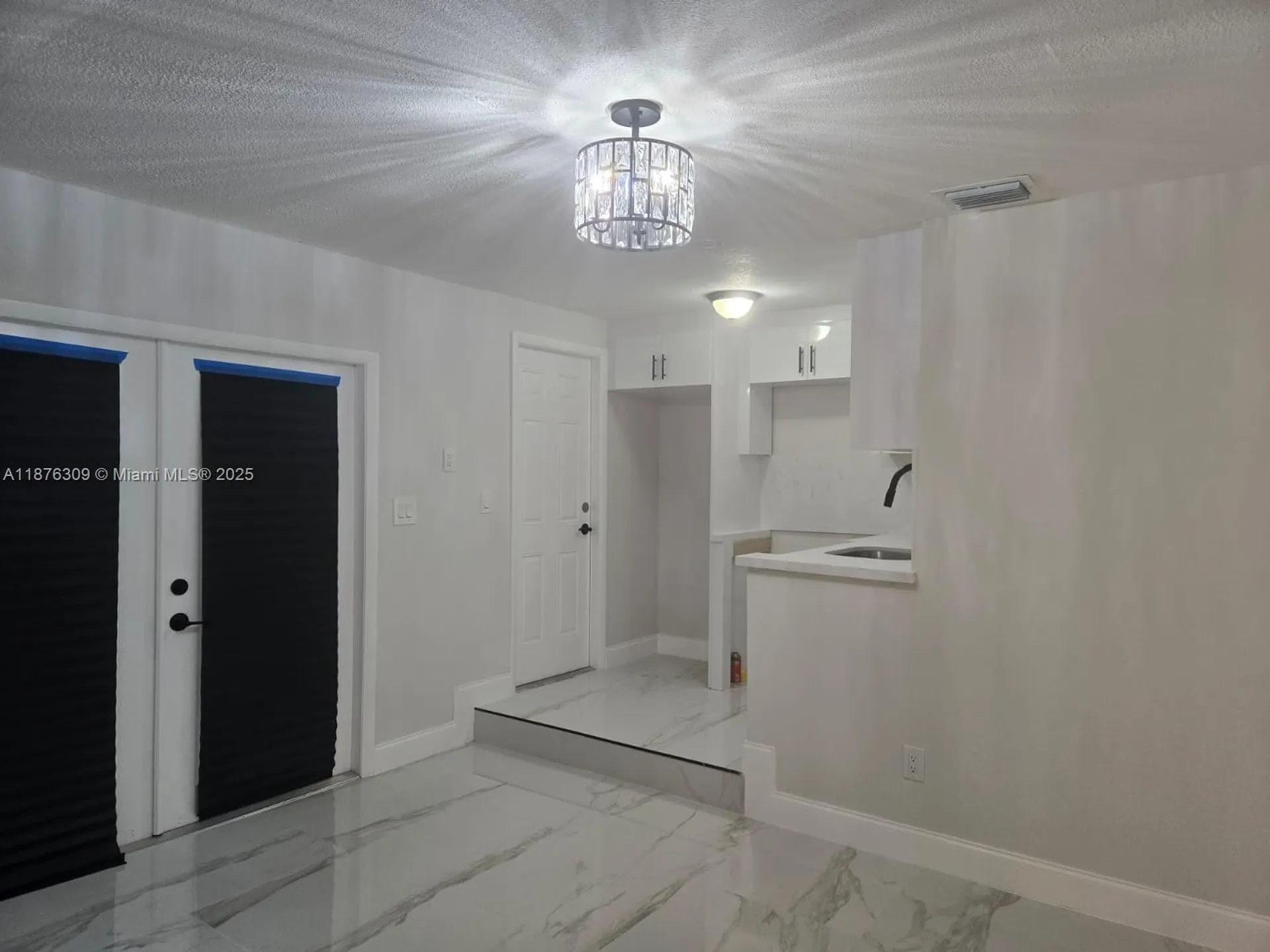 6400 Meade Street Hollywood FL 33024