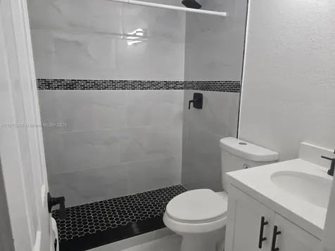 6400 Meade Street Hollywood FL 33024
