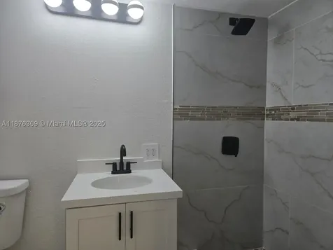 6400 Meade Street Hollywood FL 33024