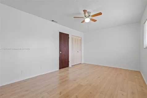 2607 NW 47th Lane Lauderdale Lakes FL 33313