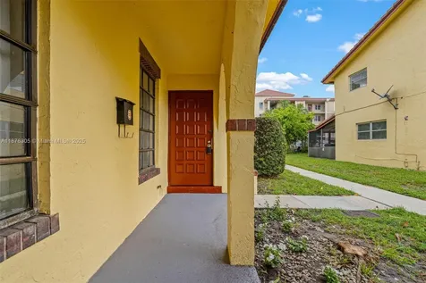 2607 NW 47th Lane Lauderdale Lakes FL 33313