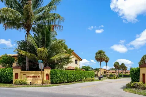 2607 NW 47th Lane Lauderdale Lakes FL 33313