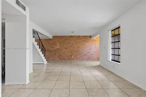 2607 NW 47th Lane Lauderdale Lakes FL 33313