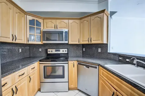 3306 SW 171st Terrace Miramar FL 33027