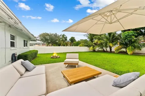 1180 SW 17th Street Boca Raton FL 33486