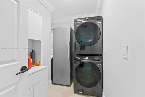 1180 SW 17th Street Boca Raton FL 33486