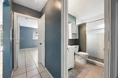 5710 NW 87th Terrace Tamarac FL 33321