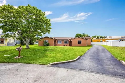 5710 NW 87th Terrace Tamarac FL 33321