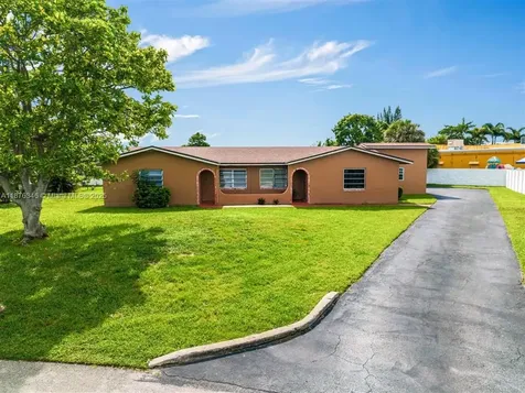 5710 NW 87th Terrace Tamarac FL 33321