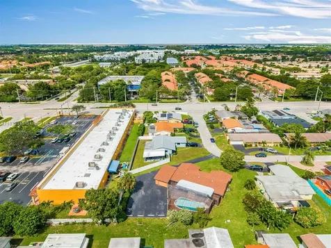 5710 NW 87th Terrace Tamarac FL 33321