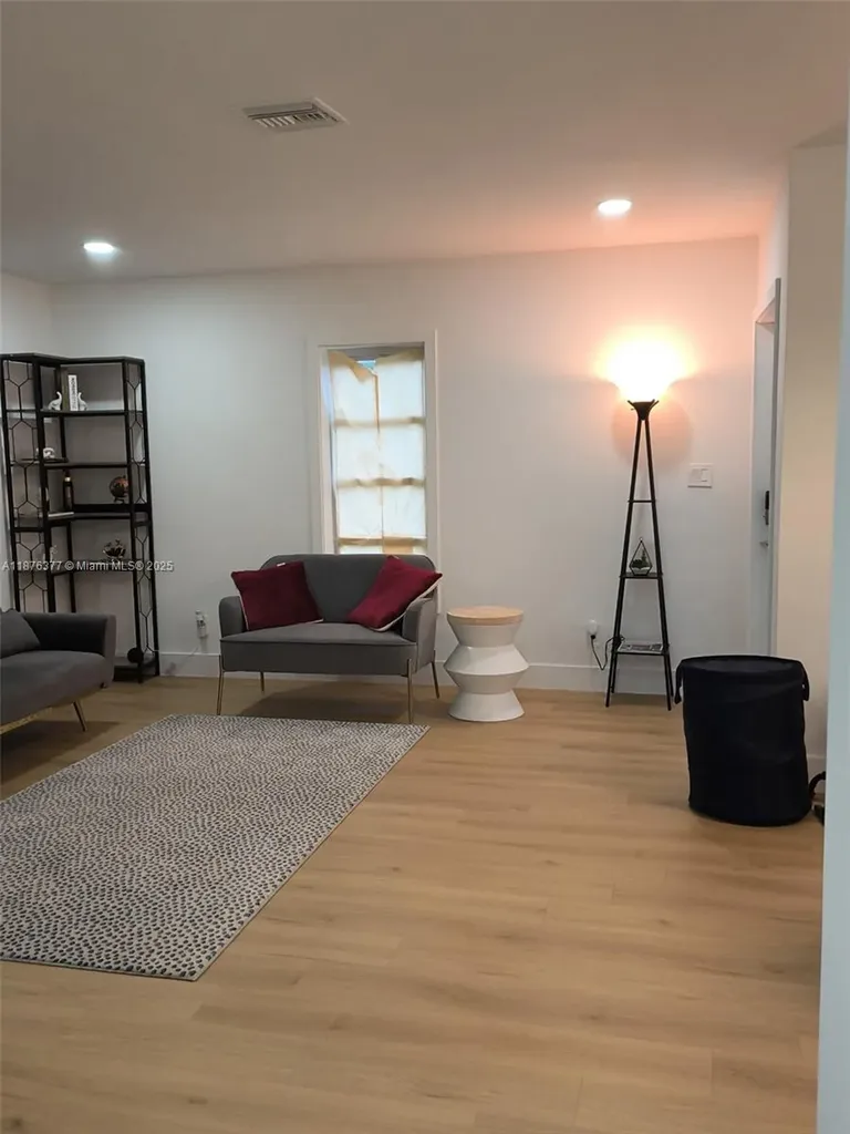 839 NW 13th Avenue Fort Lauderdale FL 33311