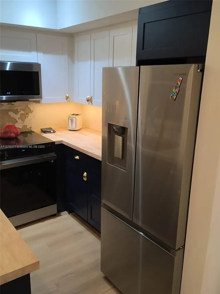 839 NW 13th Avenue Fort Lauderdale FL 33311