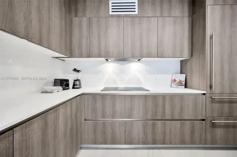 17550 Collins Avenue Sunny Isles Beach FL 33160