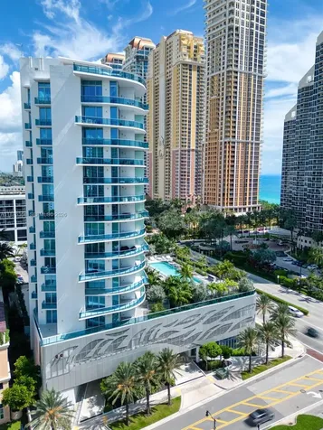 17550 Collins Avenue Sunny Isles Beach FL 33160
