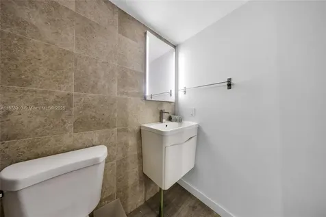 1228 West Avenue Miami Beach FL 33139