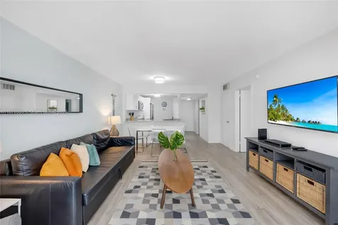1228 West Avenue Miami Beach FL 33139