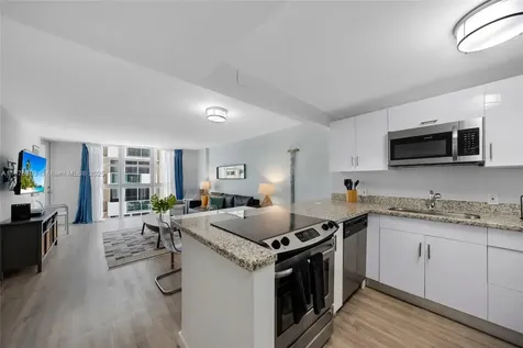 1228 West Avenue Miami Beach FL 33139