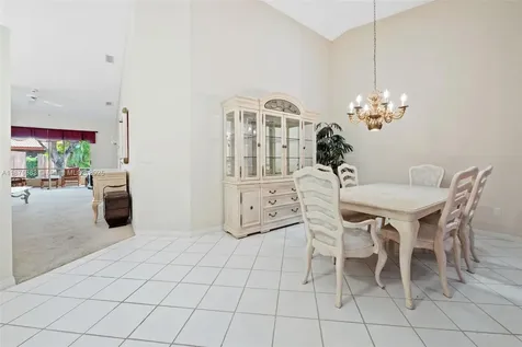 9906 Malvern Drive Tamarac FL 33321