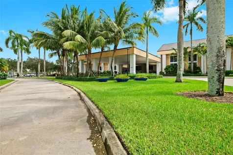 9906 Malvern Drive Tamarac FL 33321