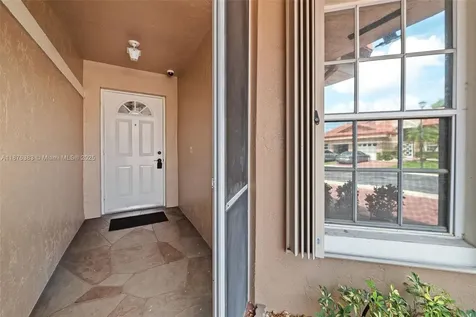 9906 Malvern Drive Tamarac FL 33321