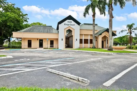 9906 Malvern Drive Tamarac FL 33321