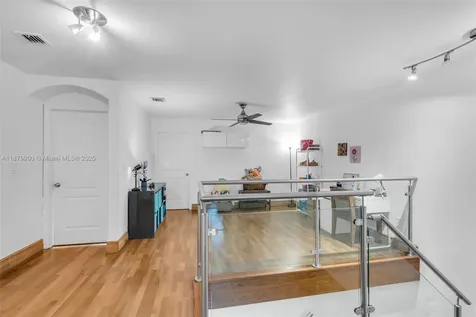 10940 NW 67th Street Doral FL 33178