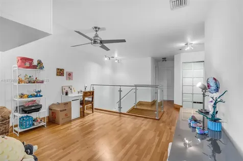 10940 NW 67th Street Doral FL 33178