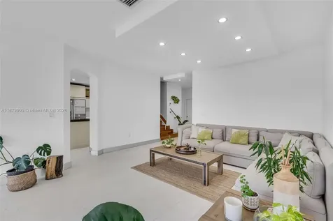 10940 NW 67th Street Doral FL 33178