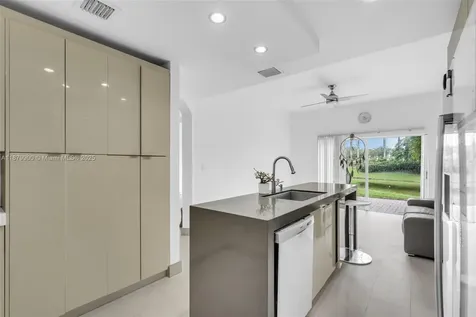 10940 NW 67th Street Doral FL 33178