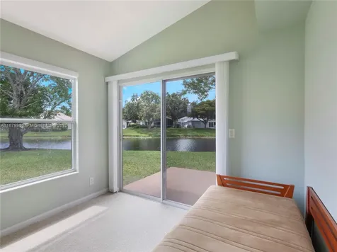 2549 Egret Lake Drive Green Acres FL 33413