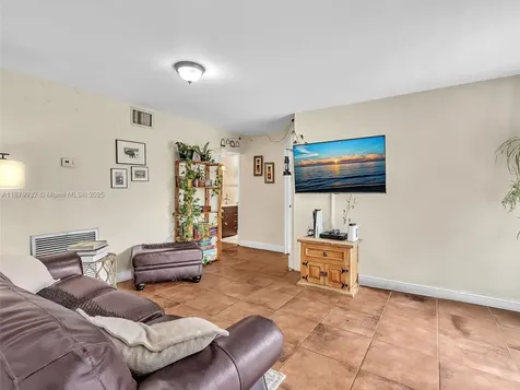 13666 SW 116th Lane Miami FL 33186