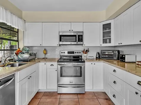 13666 SW 116th Lane Miami FL 33186