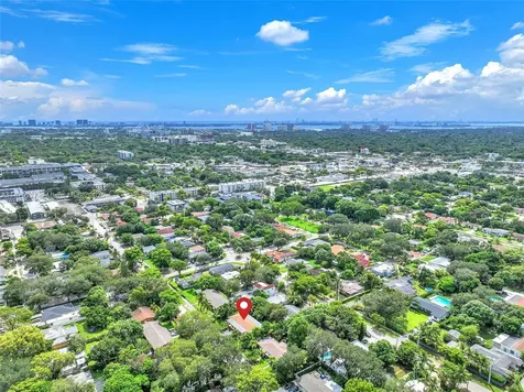 460 NE 132nd Street North Miami FL 33161