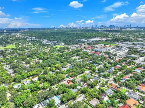 460 NE 132nd Street North Miami FL 33161
