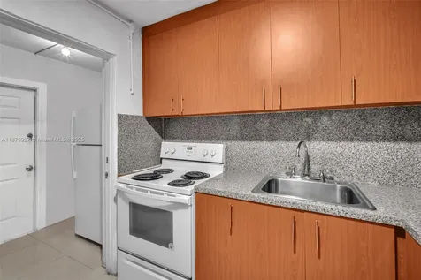 460 NE 132nd Street North Miami FL 33161
