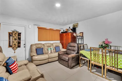 460 NE 132nd Street North Miami FL 33161