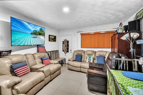 460 NE 132nd Street North Miami FL 33161