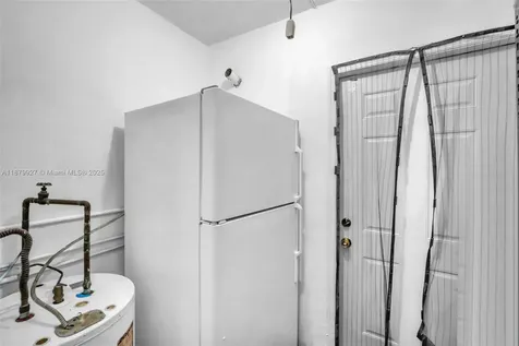 460 NE 132nd Street North Miami FL 33161