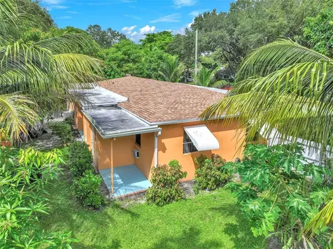 460 NE 132nd Street North Miami FL 33161