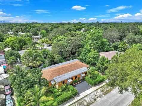 460 NE 132nd Street North Miami FL 33161