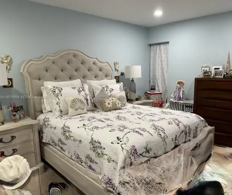4713 Holly Drive Tamarac FL 33319