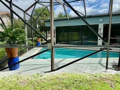 4713 Holly Drive Tamarac FL 33319