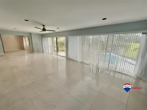 4713 Holly Drive Tamarac FL 33319