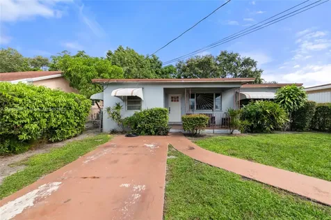 3265 NW 50th Street Miami FL 33142