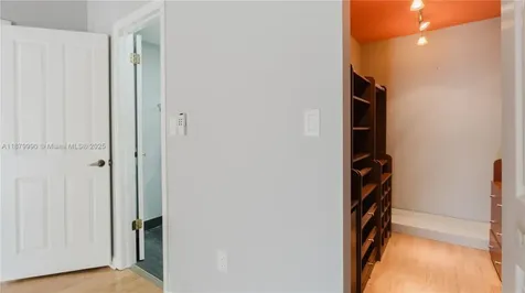 2290 Oak Court Pembroke Pines FL 33026