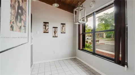 2290 Oak Court Pembroke Pines FL 33026