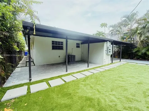 1666-1668 SW 9th Street Miami FL 33135