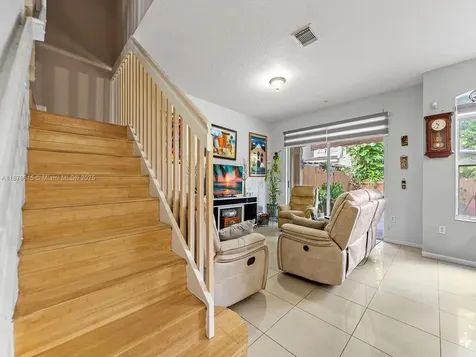 978 SW 154th Court Miami FL 33194